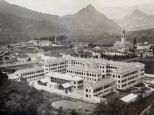 Pergine. Pazzi una volta all'anno o per sempre