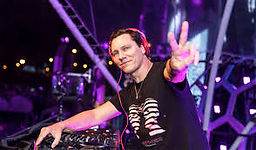 new dance from tiesto, DJ, House, EDM,