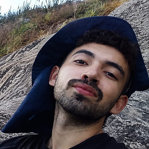 Foto_site_Lucas.jpeg