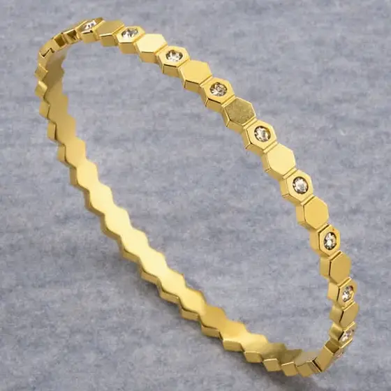 Hexagonal bracelet