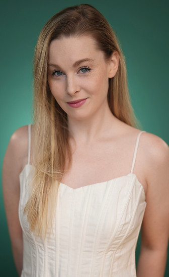 Kaela O'Connor green no border.jpg