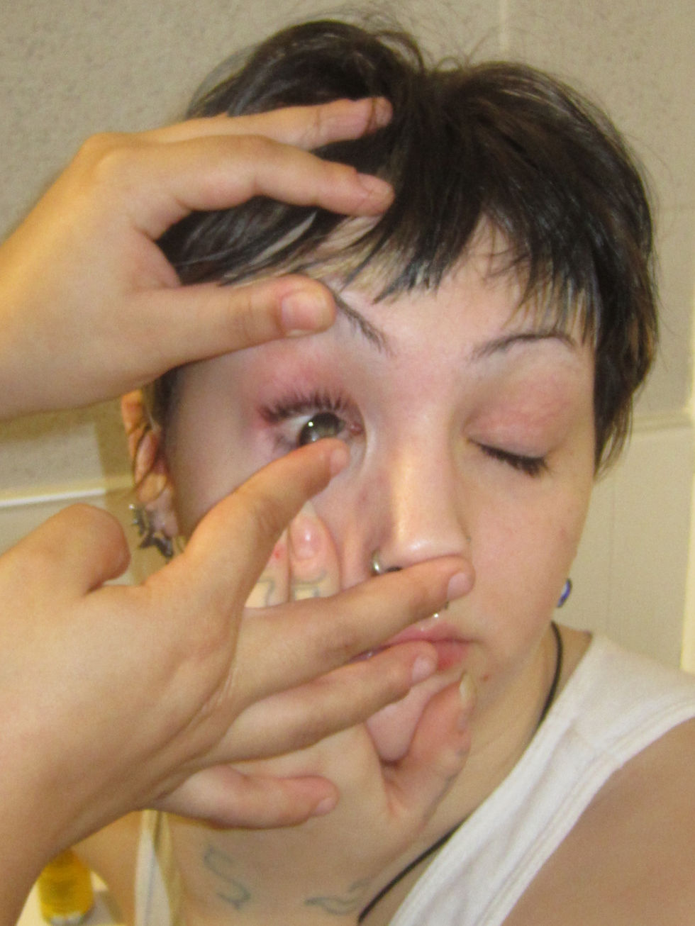 mel vs. colored contacts
2023
digital 