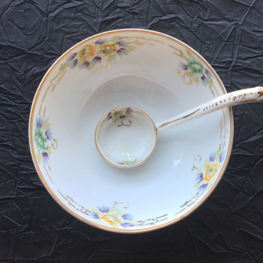 Antique Jam Bowl Set View