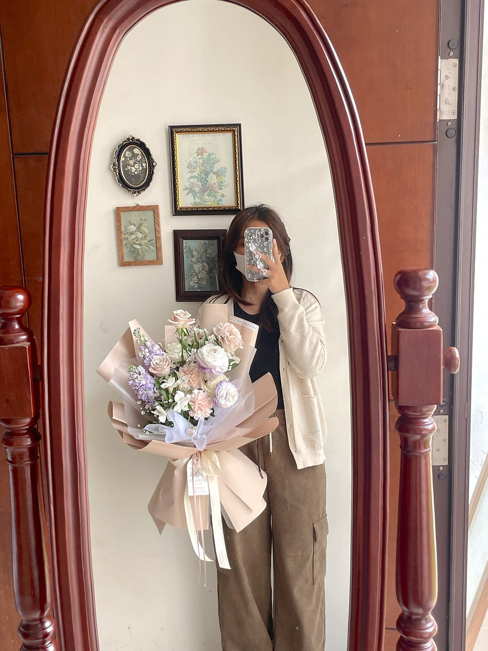 Thumbnail: Autumn Lilac Premium Fresh Bouquet
