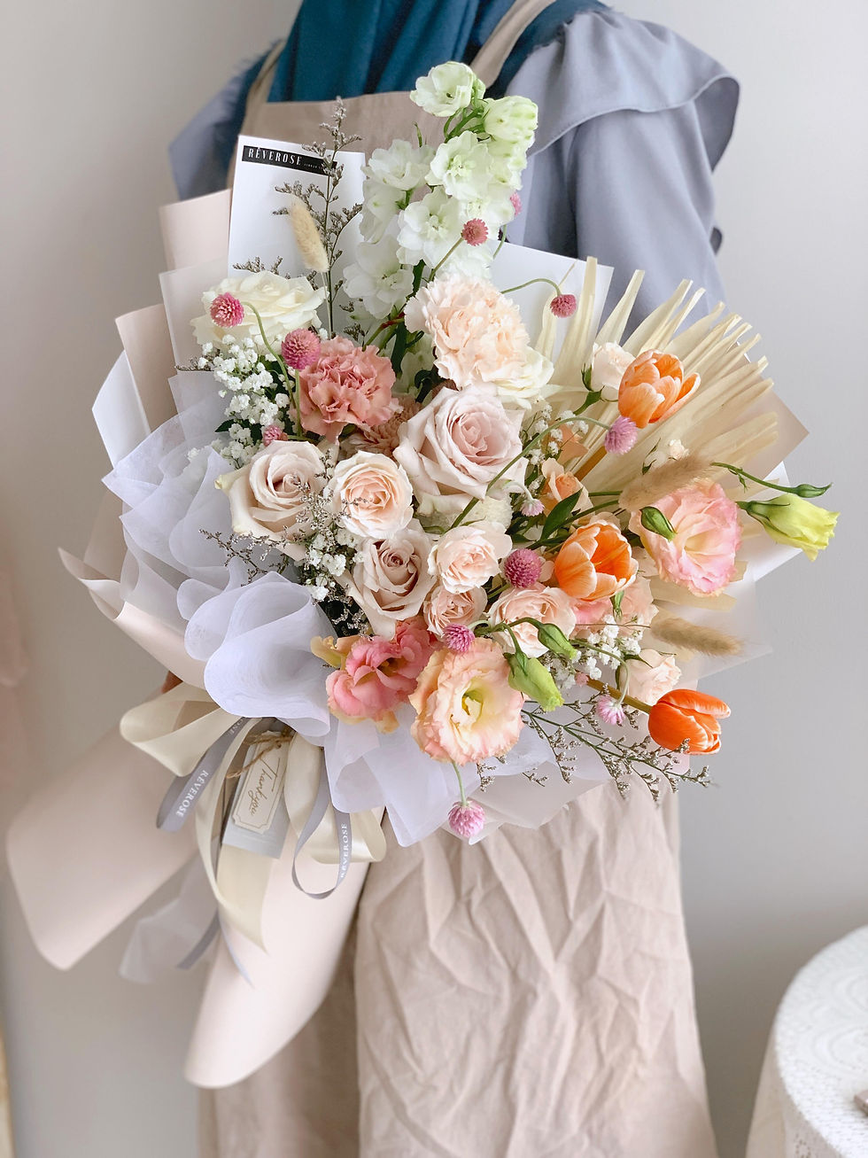 Thumbnail: Ayka Orange Fresh Bouquet