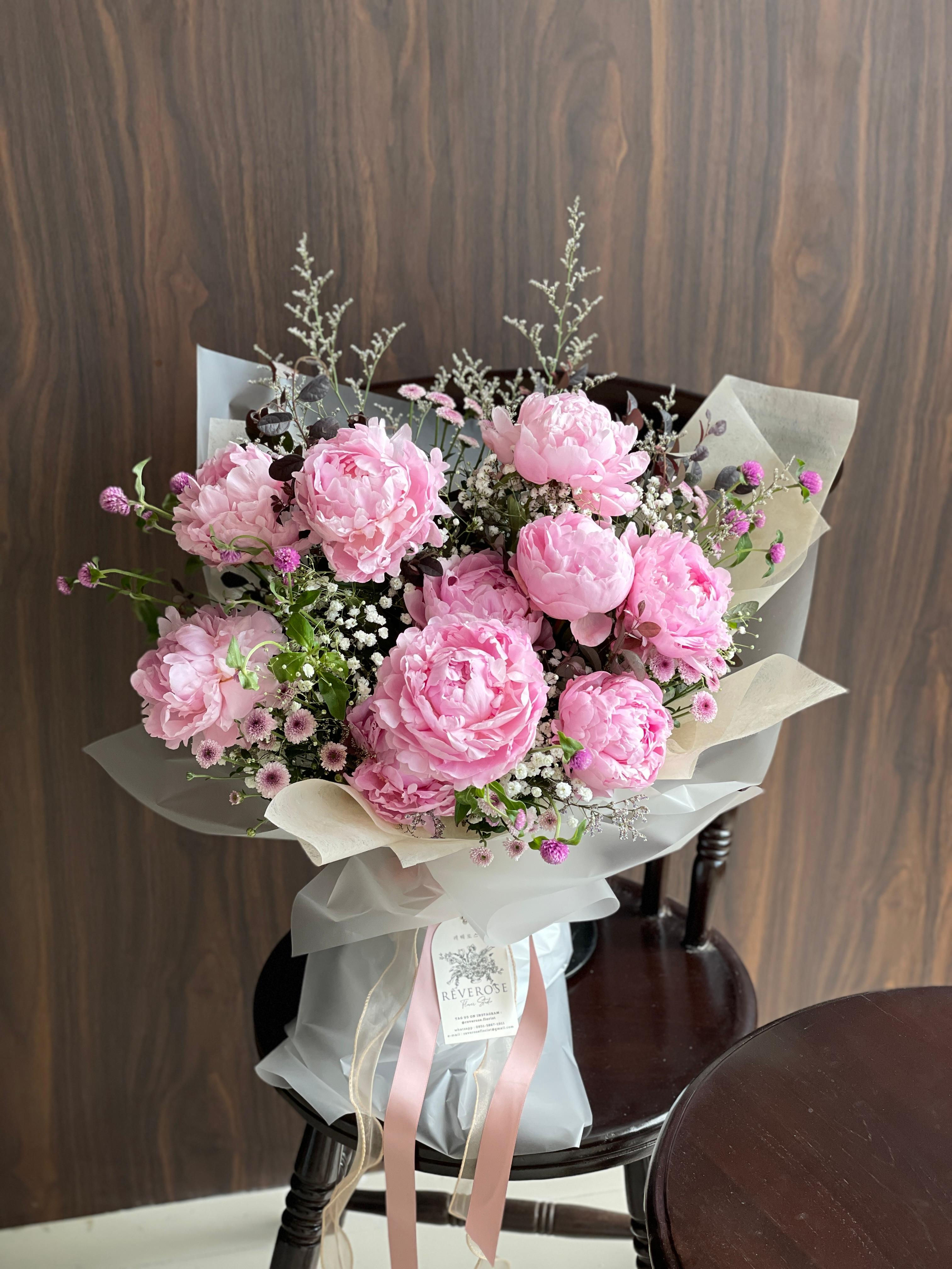 Fresh Peonie Pillow Talk Bouquet