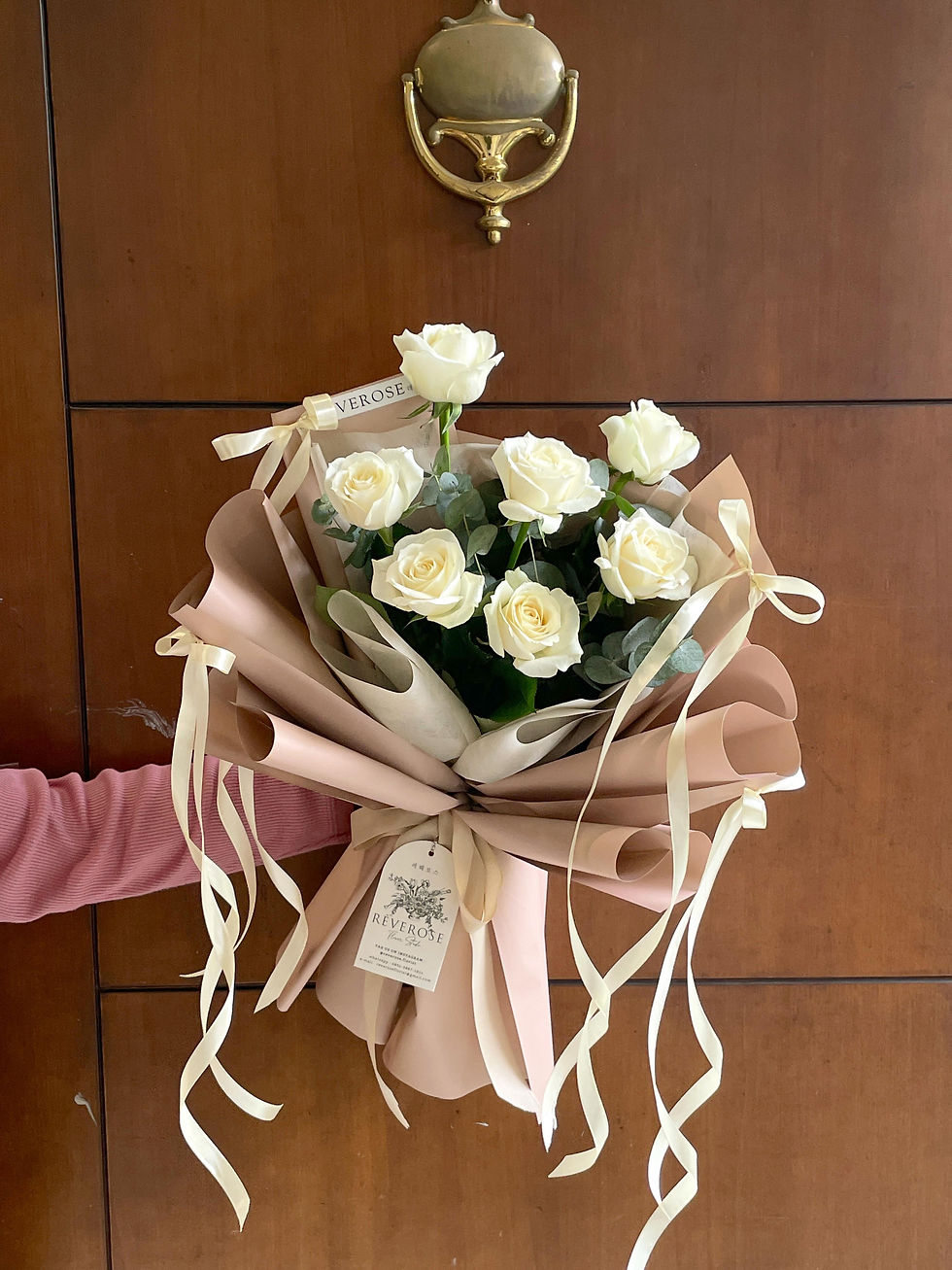 Thumbnail: Cherie Blossom Roses Fresh Bouquet