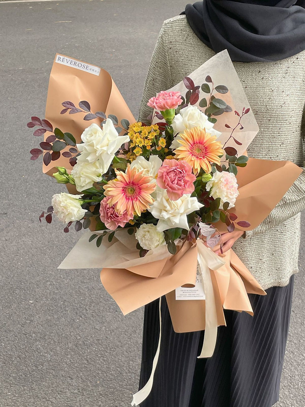 Thumbnail: Citrus Snow Fresh Bouquet