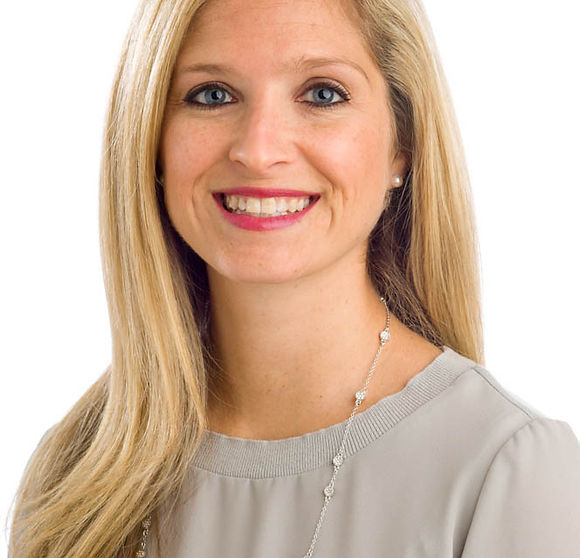 Ep 63: Dr Lauren Neaman on Social Anxiety in the Time of Covid & Being A Social Being