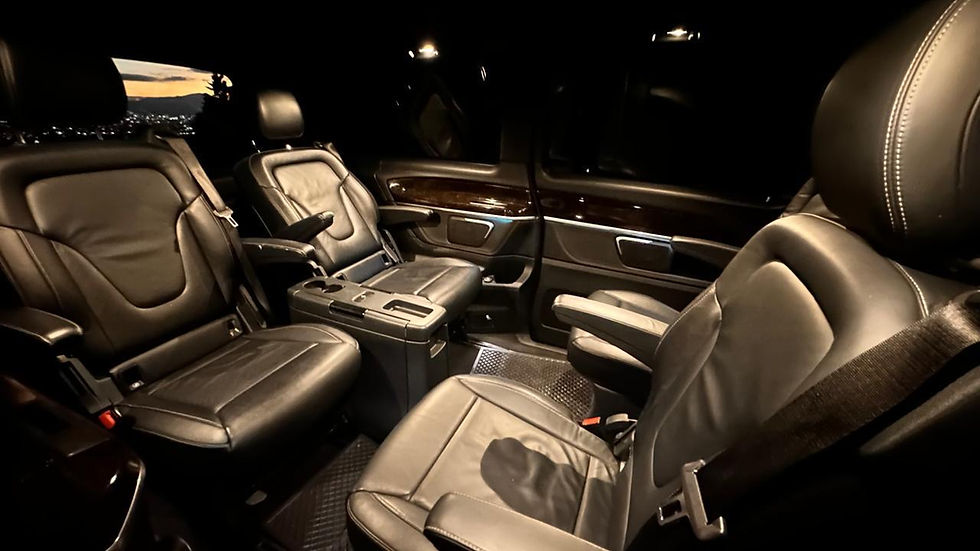 Thumbnail: Mercedes V-Class V250D (All-Black)