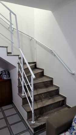 Guarda-Corpo com Travessas Elegance