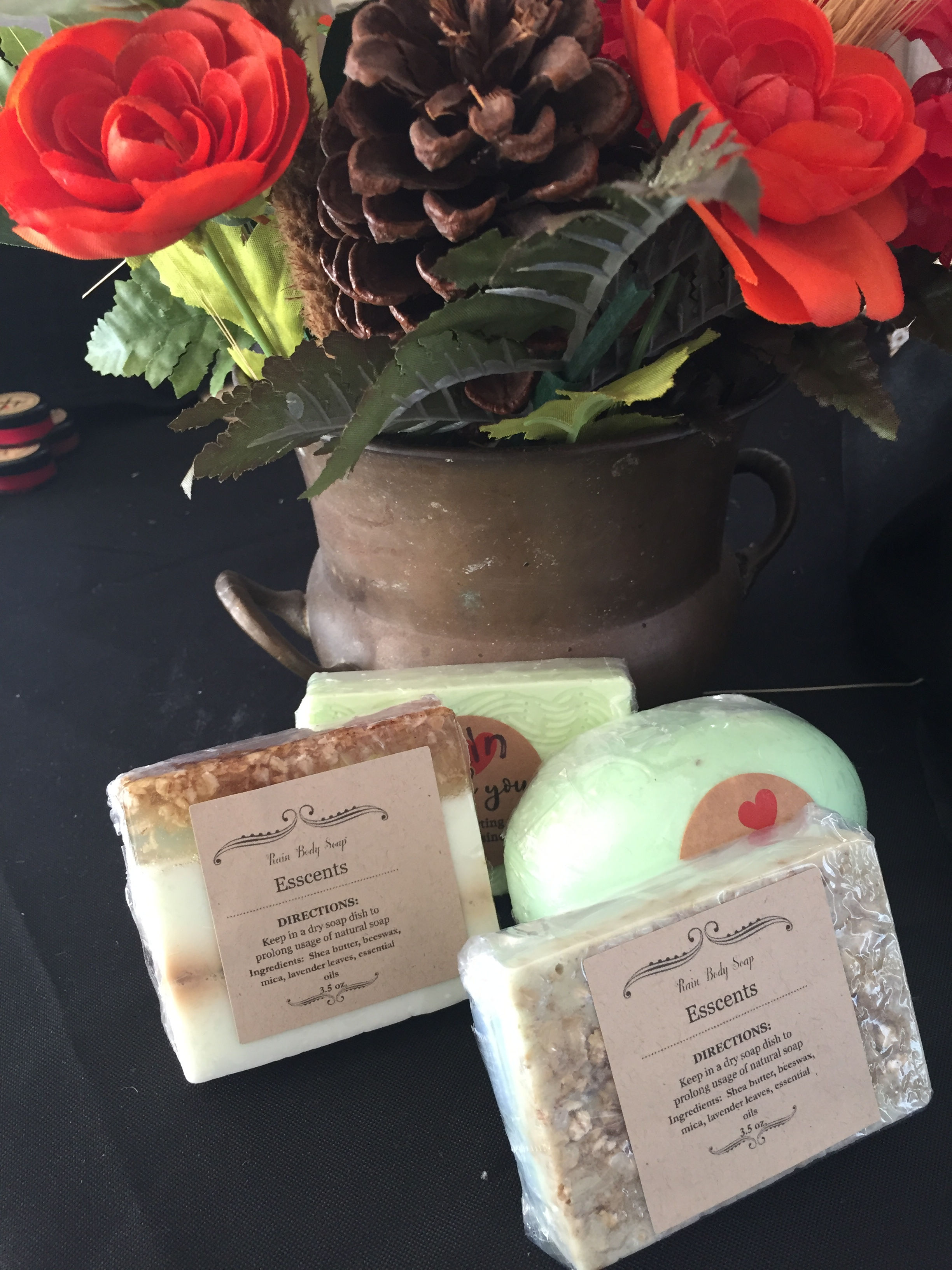 Esscents Unisex Body Soaps