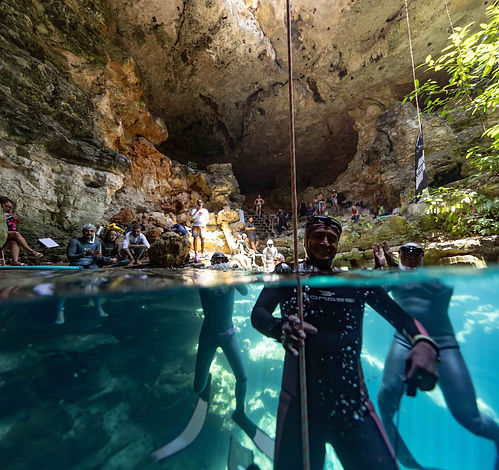 FREEDIVERS CENOTE