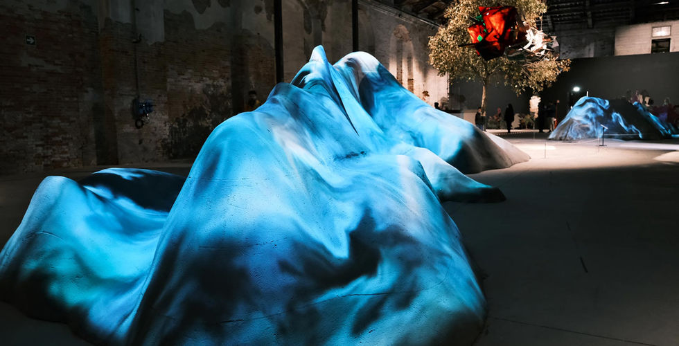 Artist: Liu Jiayu | Artwork: Stay in Absolute Void; Remain Silent Within | Type: New media installation | Material: Artificial intelligence, 3D printing, 3D projection, real-time rendering | Size: variable size