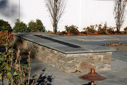 Pennsylvania Fieldstone Fire Table