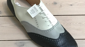 Large sizes with Lunatango: Tricolor Negro in size 46.