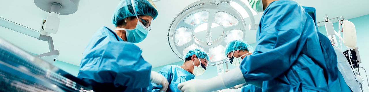 team-surgeons-operating (1).jpg