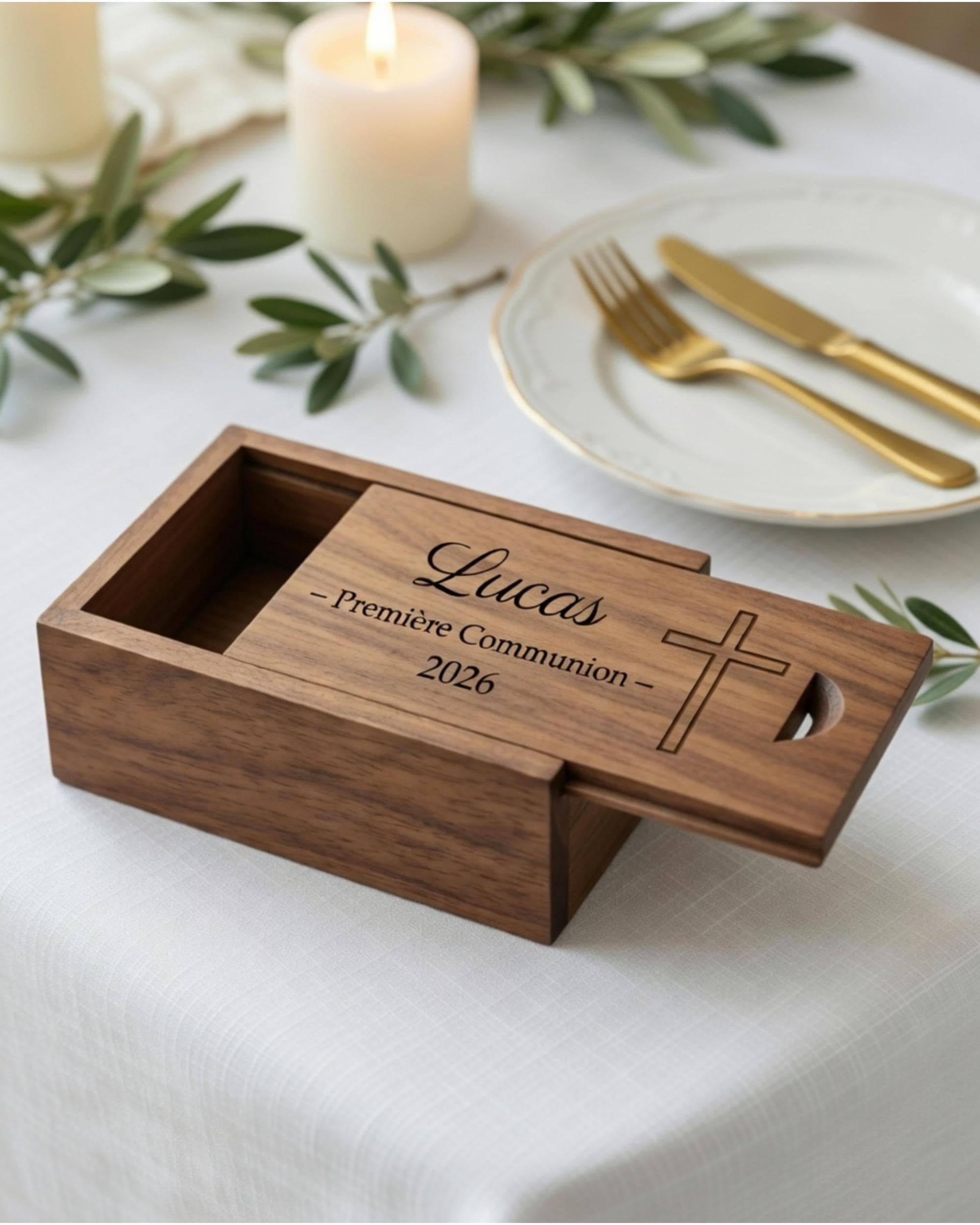 Boîte Communion Bois Gravée Personnalisée | Coffret Souvenir Enfant |  Prénoms