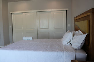 ROOM1