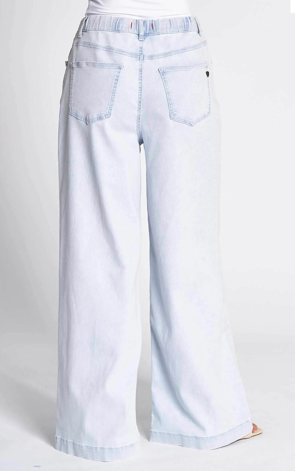 Thumbnail: ZHNISELLE 