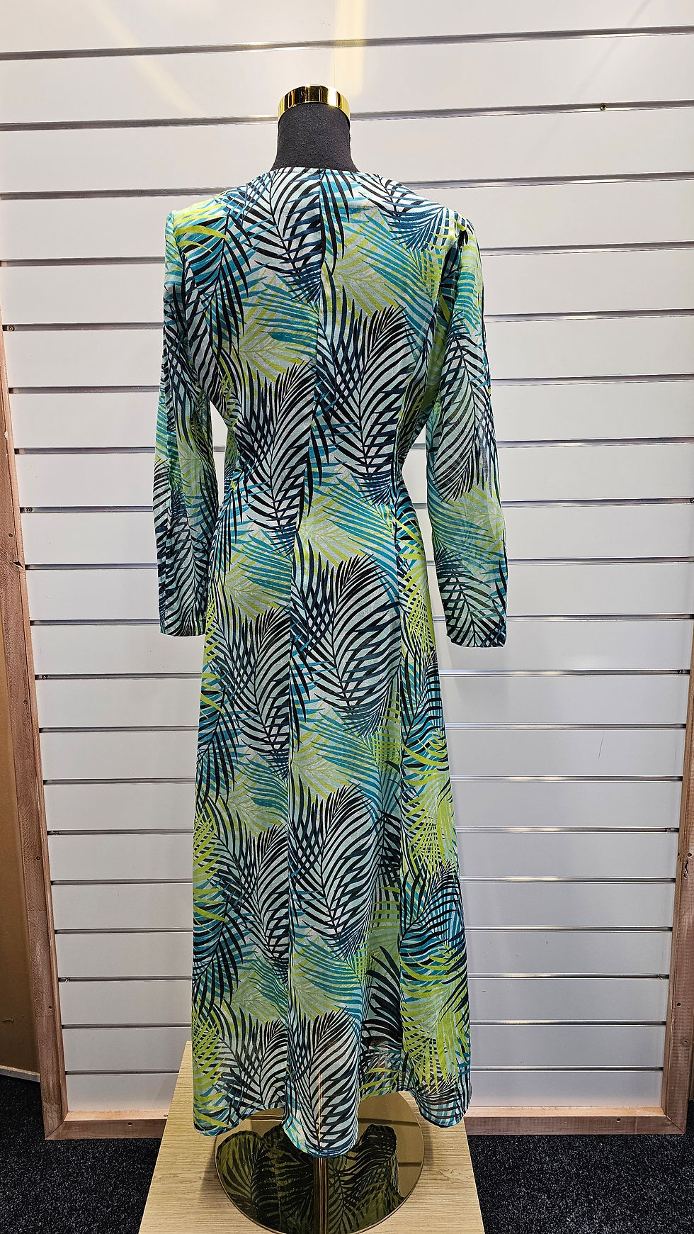Thumbnail: Sharon Jung 3/4 Sleeve Kimono - M