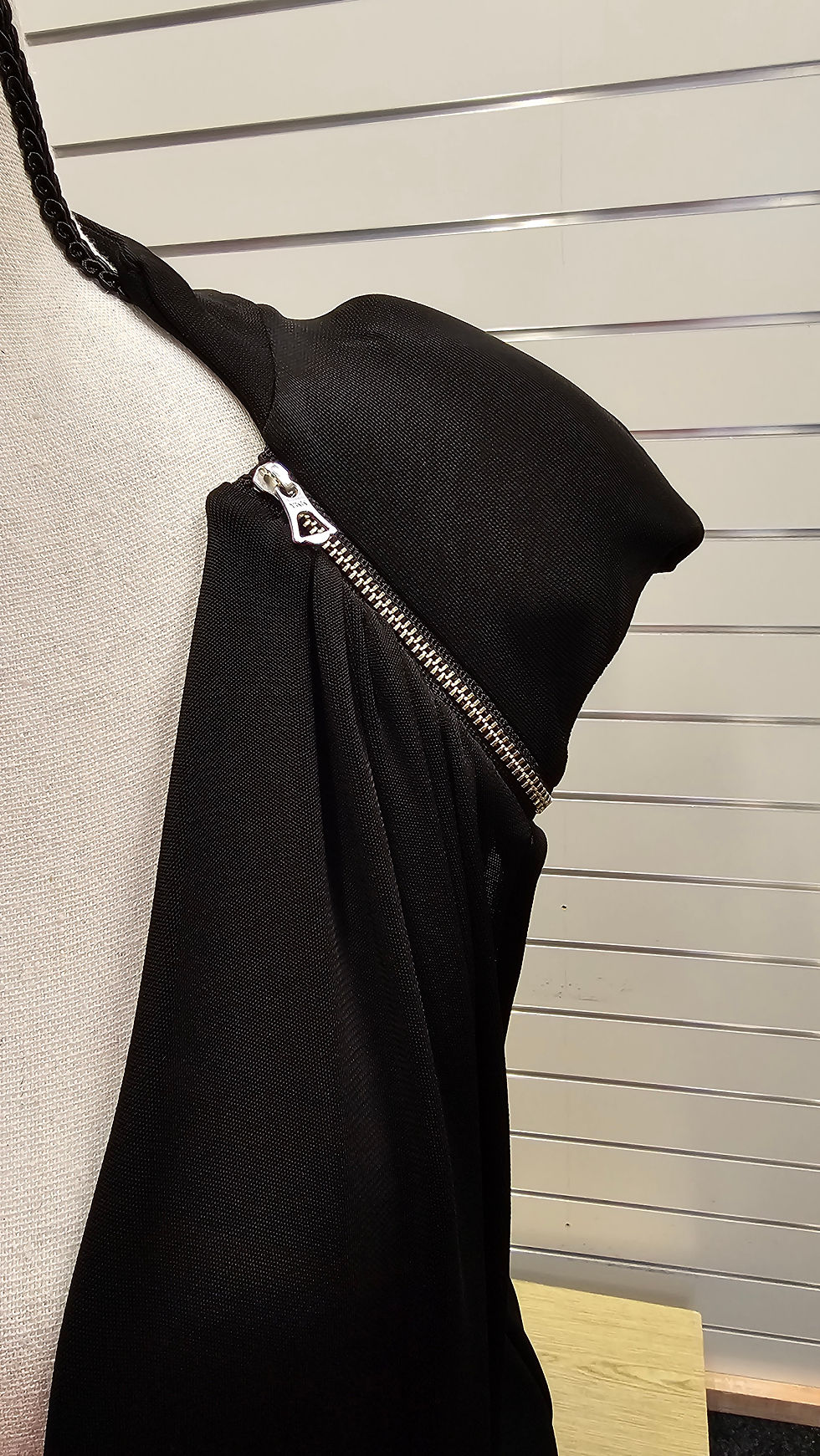 Thumbnail: Witchery black dress 100% Viscose - size 14