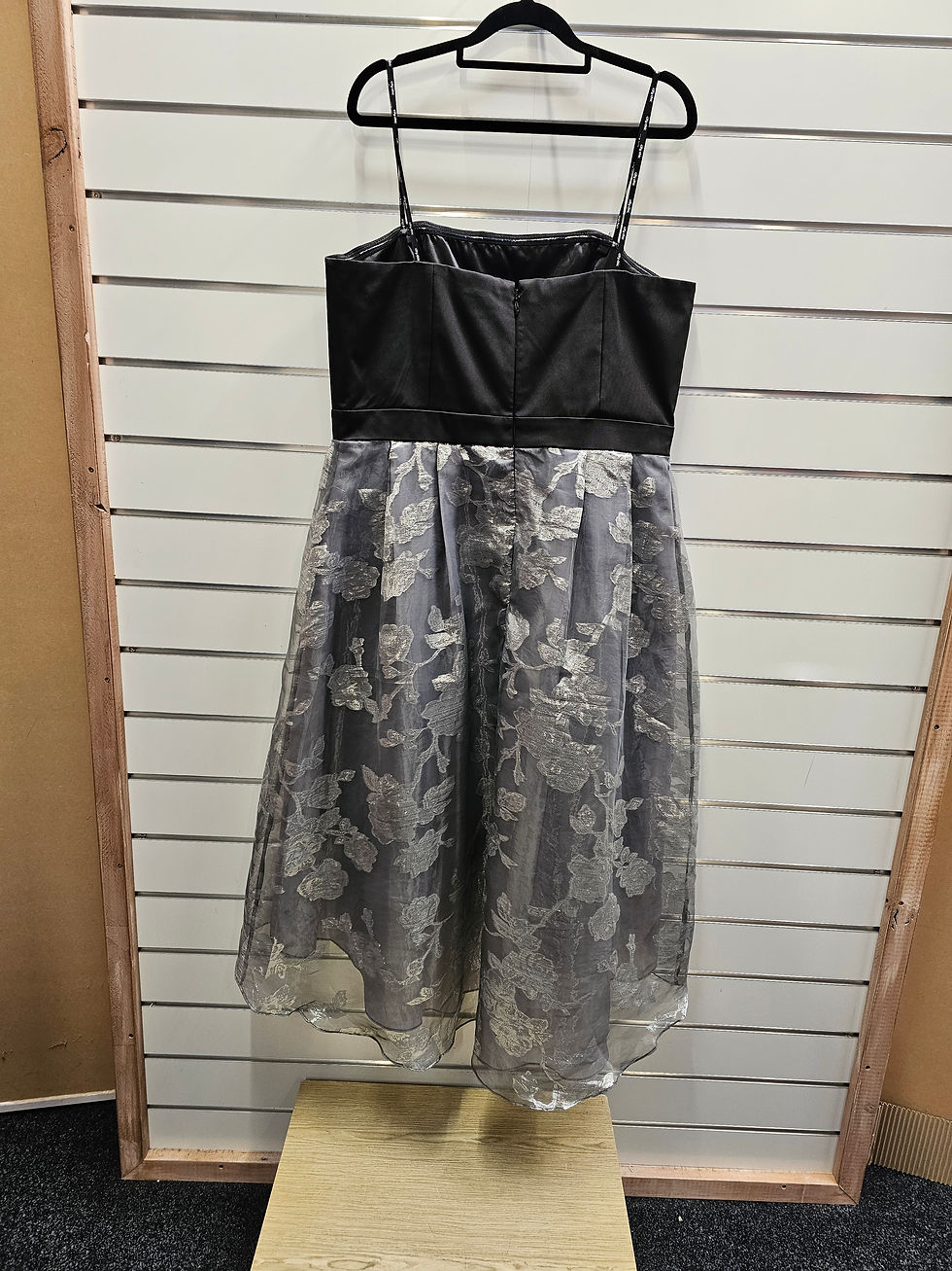 Thumbnail: City Chic Strapless Gown - S/16