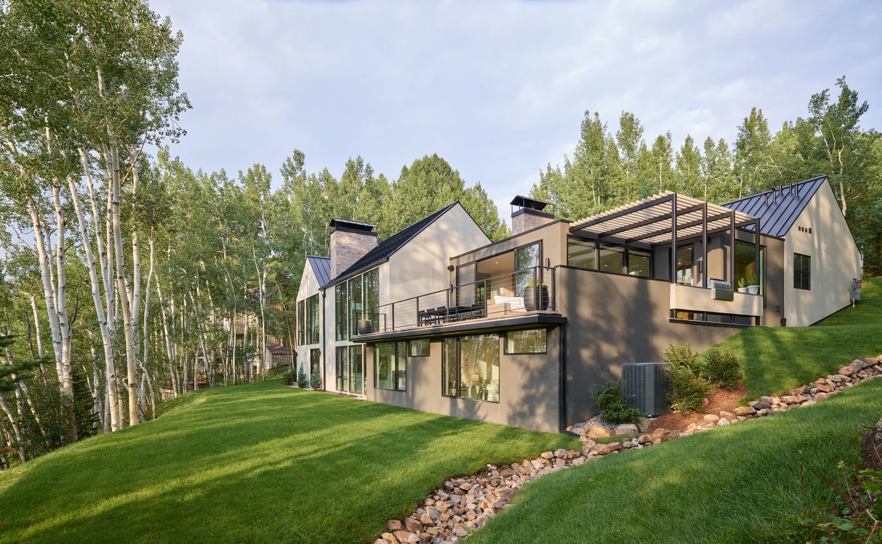 Large Backyard Design Ideas