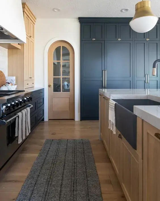 Kitchen Rug Placement Tips for a Modern, Functional Space