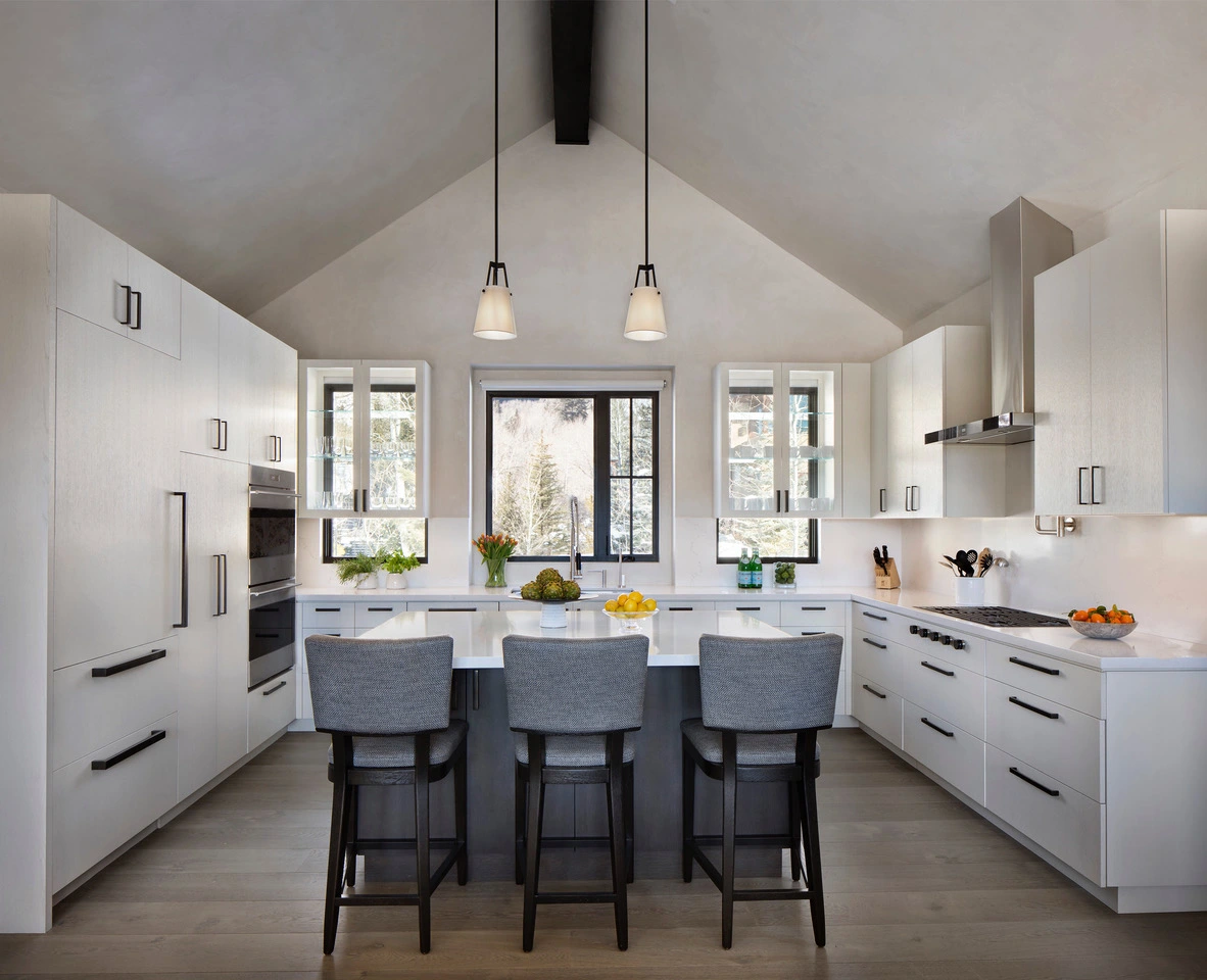 Luxury kitchen cabinets