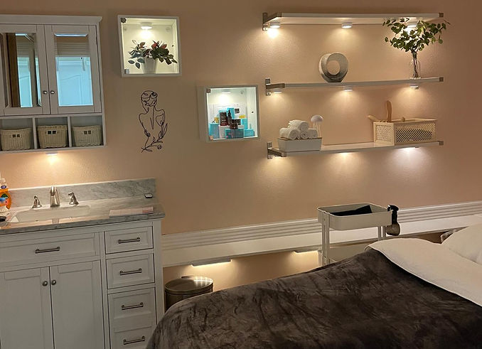 WhatsApp Image 2026-03-17 at 22.01_edited.jpg