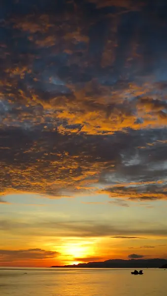 SUNSET ANDA.webp