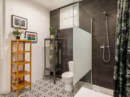 Graça Bathroom 2 (1).jpg