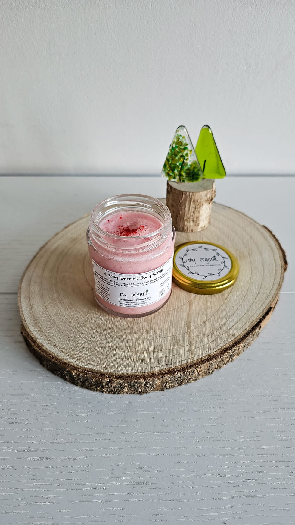 Thumbnail: Happy Berries Body Scrub