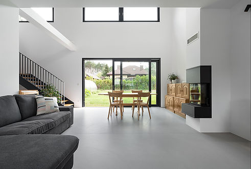 microcement-floor-in-the-living-room-Festfloor-Life-smoke-grey.jpg