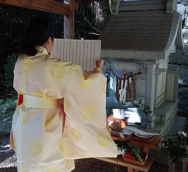 LINE_ALBUM_新嘗祭(20241124)_241229_3.jpg