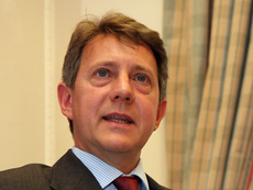 UK Court Clears Extradition of Former Meinl Bank CEO Peter Weinzierl to U.S. on Money Laundering Charges