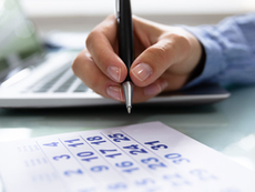 Experts claim that MNEs must justify their TP policies in audits.