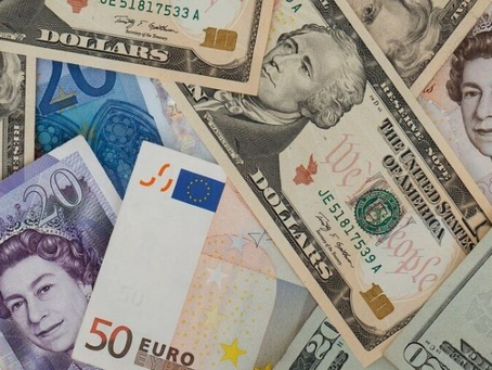 Central Banks Shift Away from Dollar as Gold, Euro, and Yuan Gain Appeal Amid Geopolitical Upheaval
