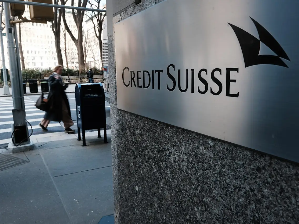 Rival Banks Poach Over 120 Senior Investment Bankers from Credit Suisse Amidst Takeover by UBS
