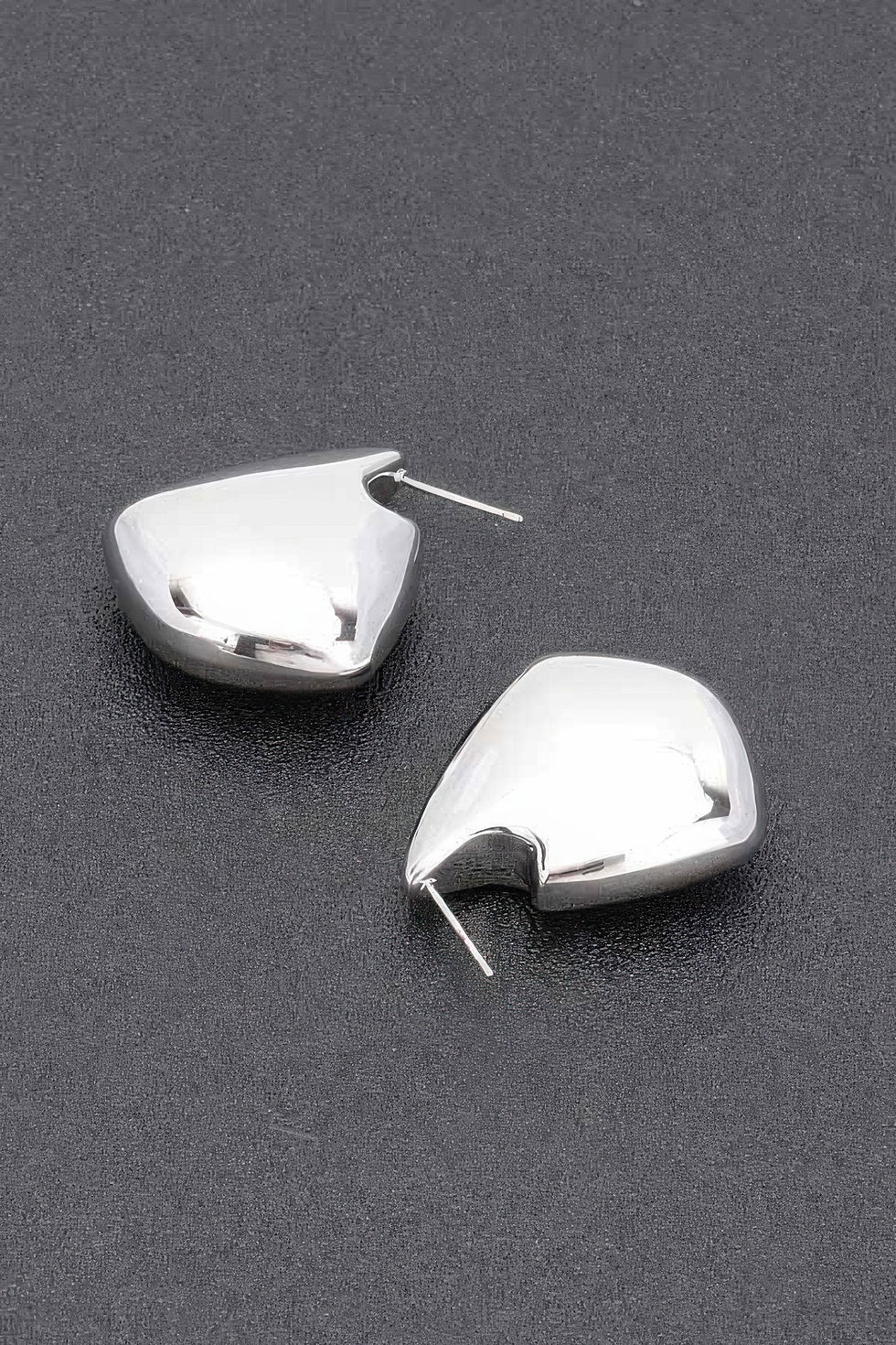 Thumbnail: Gold Plated Metal Earring