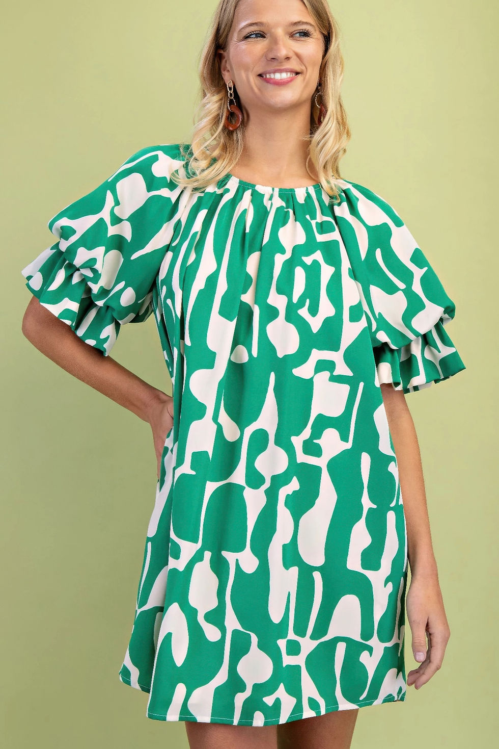Thumbnail: Geometric Print Loose Fit Mini Dress With Gathered Balloon Sleeves