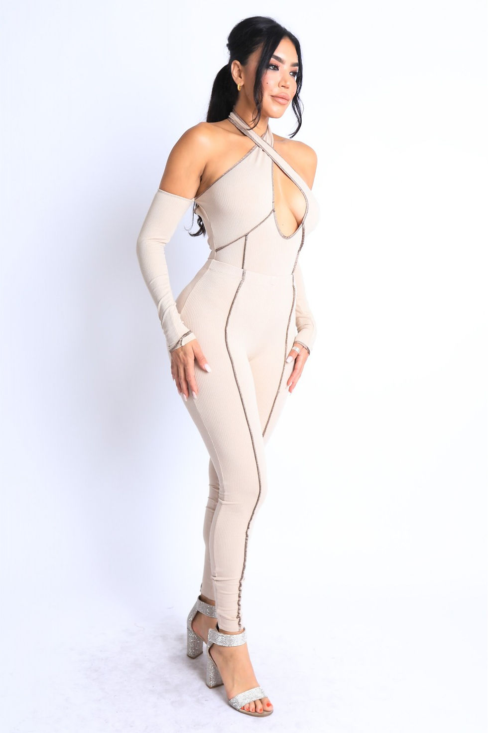 Thumbnail: Overlock Detailed Cross Halter Keyhole Neck Off Shoulder Set