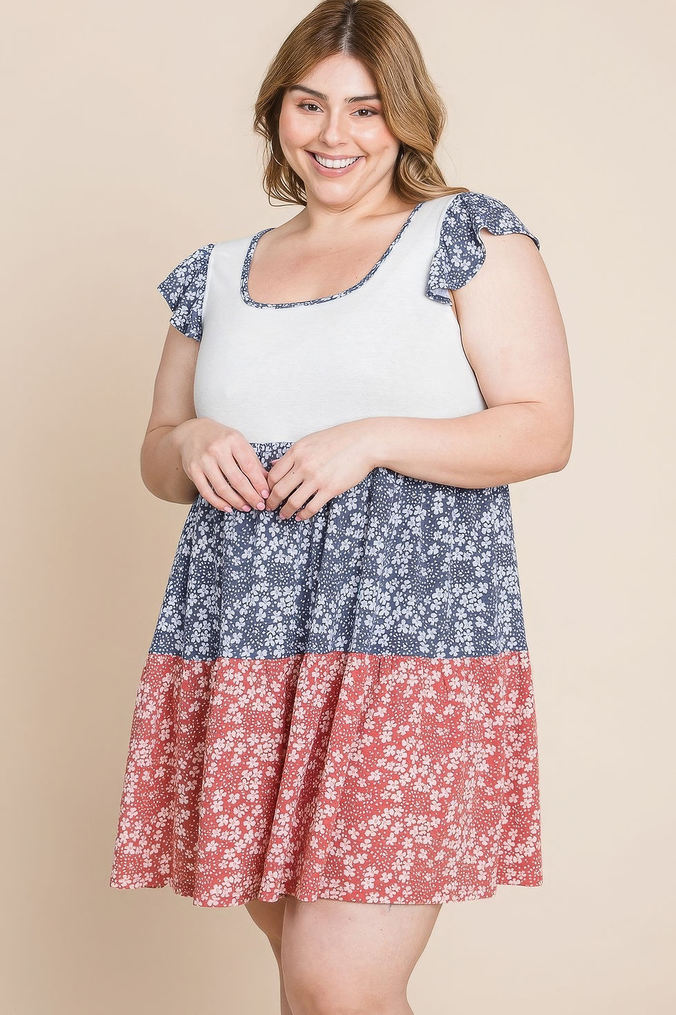 Thumbnail: Plus Size Floral Color Block Contrast Tiered Babydoll Dress