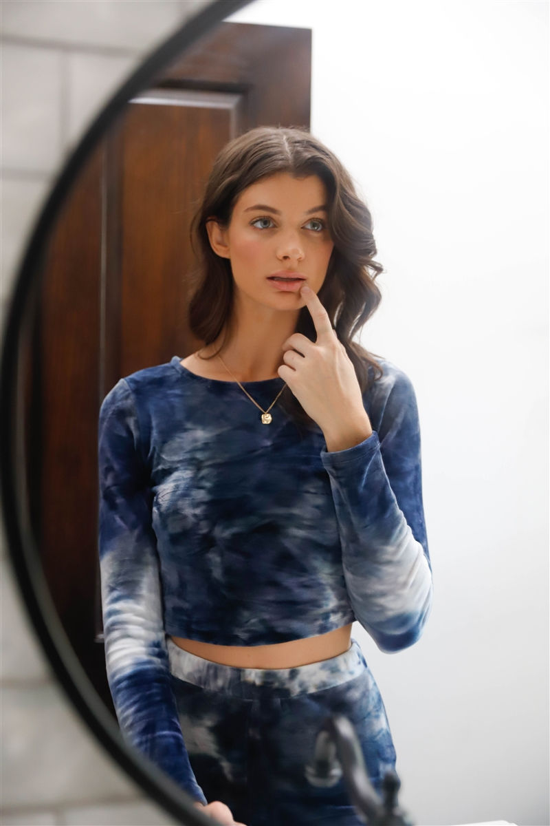 Thumbnail: Multicolor Tie-dye Velvet Cropped Long Sleeve Top & Bike Shorts Set