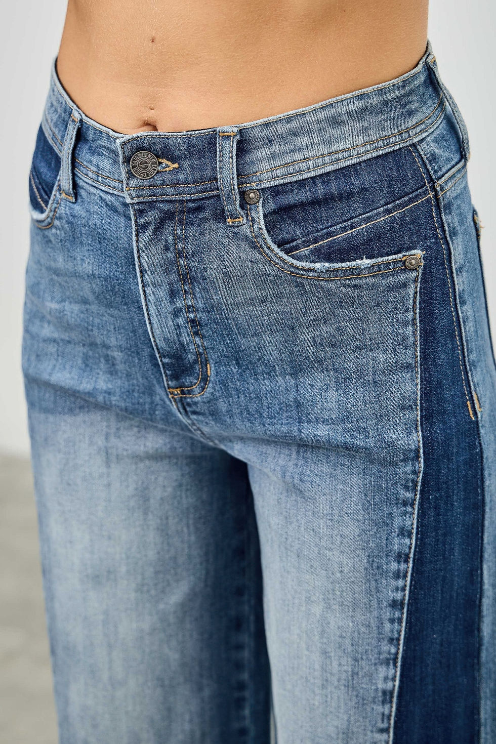 Thumbnail: High Rise Wide Leg W/release Hem And Side Contrast        