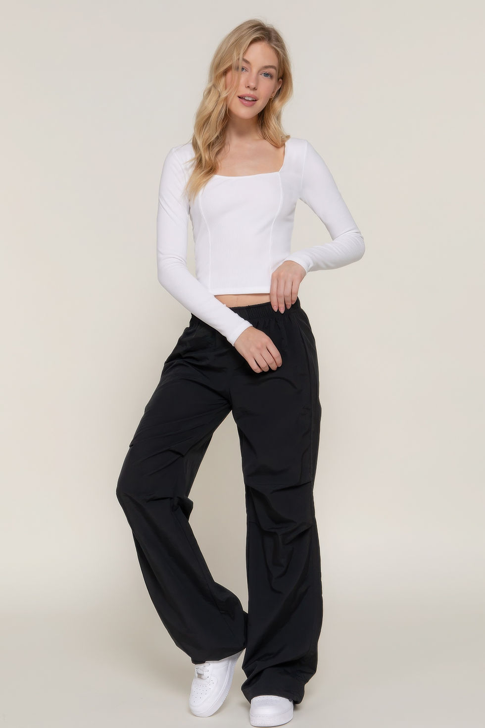 Thumbnail: Long slv sweetheart neck seam detail knit top