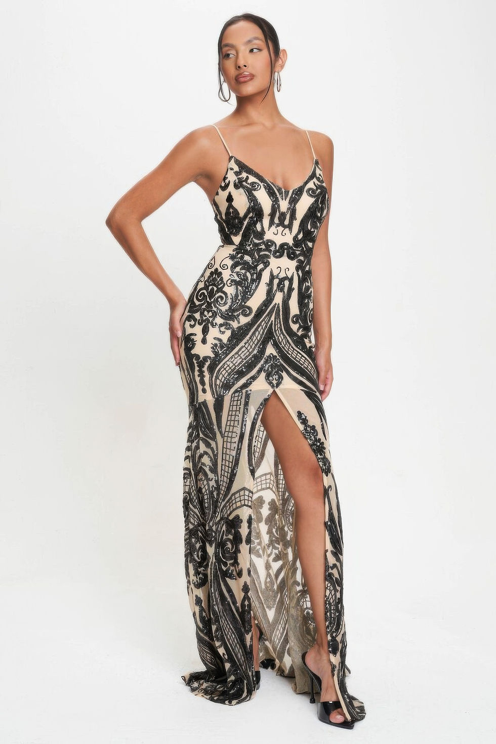 Thumbnail: Spaghetti Strap Art Deco Sequins Maxi Dress