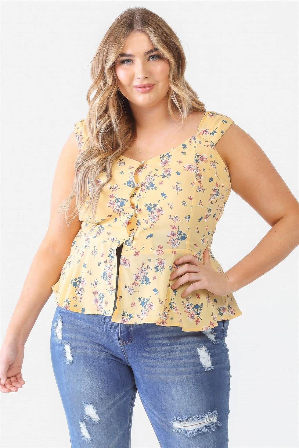Thumbnail: Plus Floral Button-up Sleeveless Flare Hem Top