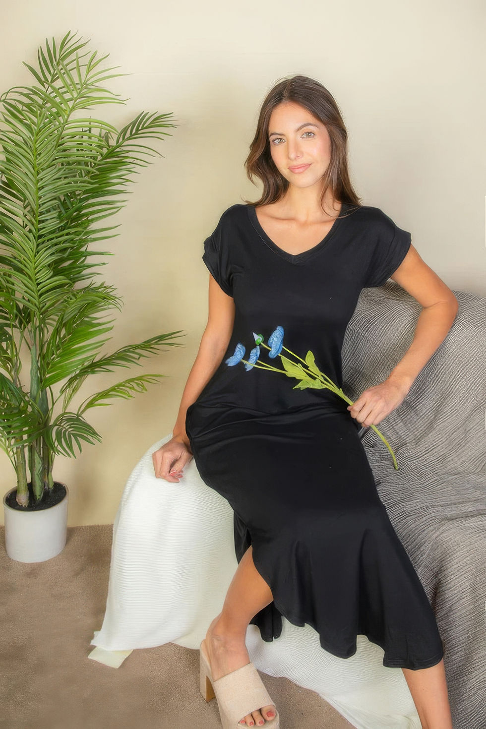 Thumbnail: Hidden Pocket Batwing Sleeve V Neck Long Dress